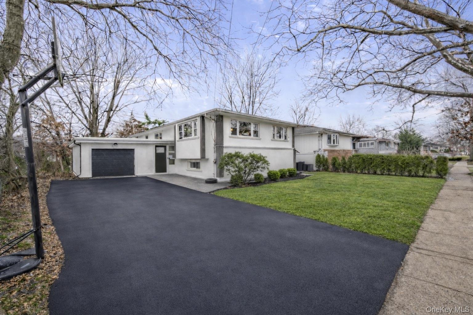 1016 Westwood Road