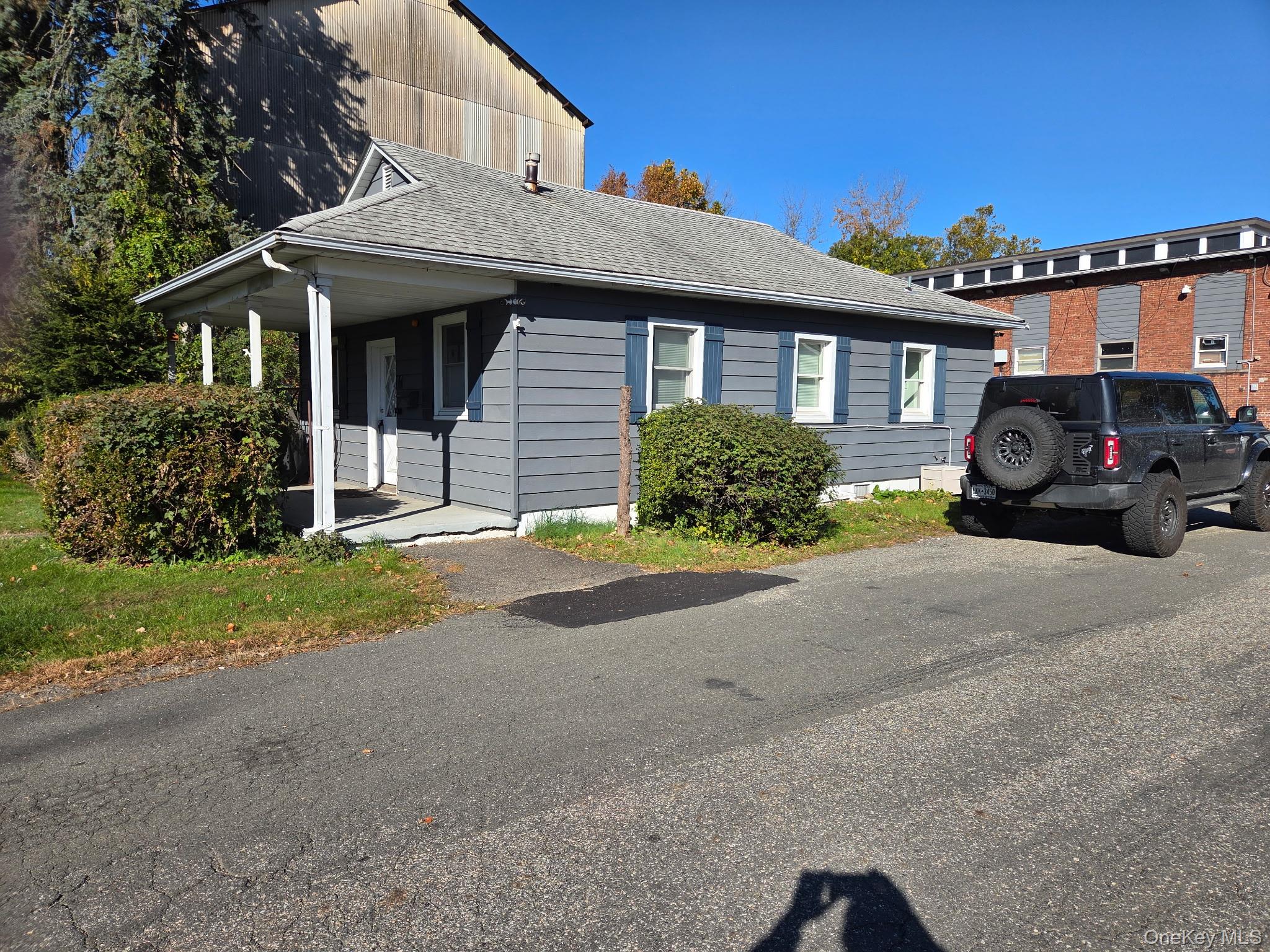 11 Highview Avenue